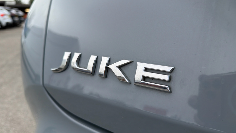 Nissan Juke 1.0 DiG-T 114 N-Connecta 5dr Petrol Hatchback